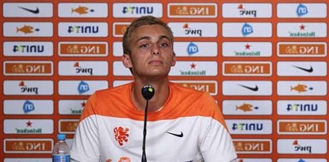 Isu Pemain Netherlands Tersebut Bersama FC Barca